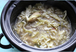 Crock Pot Whole 30 Cabbage Chicken Soup